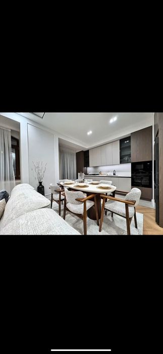 Продается 5ти ком квартира, ЖК Parisien, ор-р: ул. Мукими, 179м²