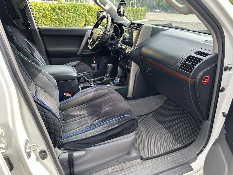 Toyota Land Cruiser Prado 150