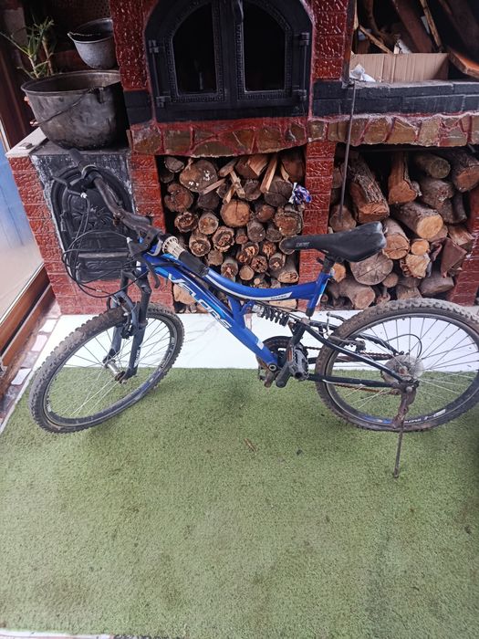 Bicicleta na mai fost unblata  cu ia