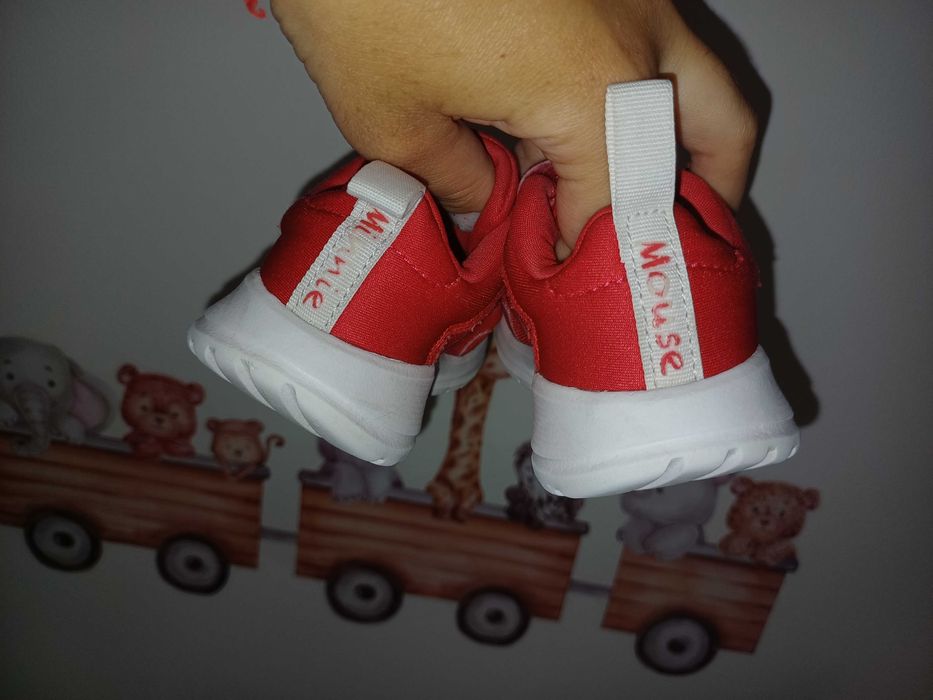 Детски обувки адидас