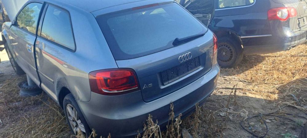 Toate piesele disponibile - pentru Audi A3 coupe facelift 1.2 TSI motor cod: CBZ , cutie manuala, far stanga, plansa bord, usi, oglinzi , tapiterii