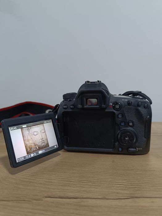 Kit foto Full Frame Canon EOS 6D Mark II – gata de utilizare