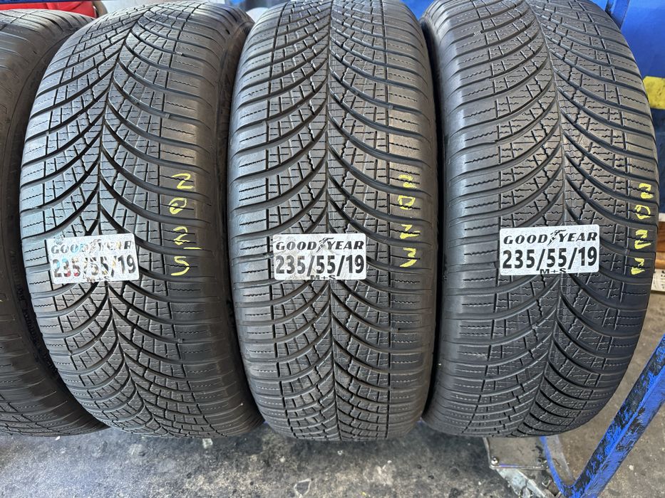235/55/19 goodyear