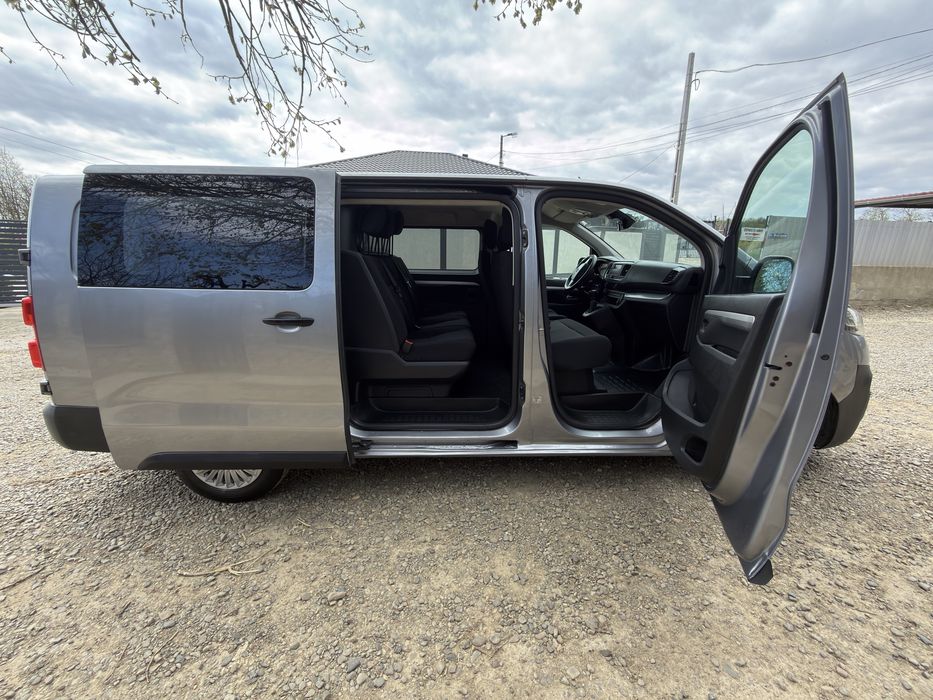 Opel Vivaro * Renault Trafic * Toyota Proace * Euro 6 * Manual * Extralung * 6 Locuri + marfa *