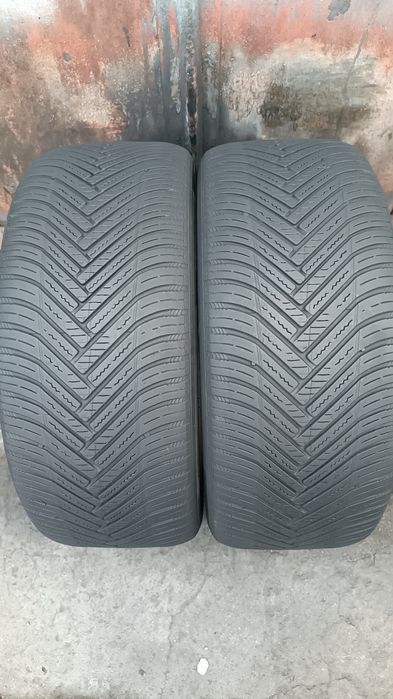 235/45/18 Hankook Дот 0324