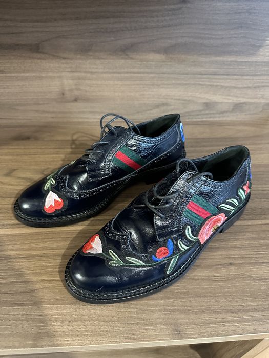 Обувки от естествена кожа