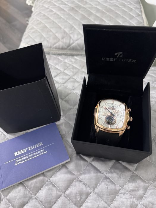 Часы мужские Reef