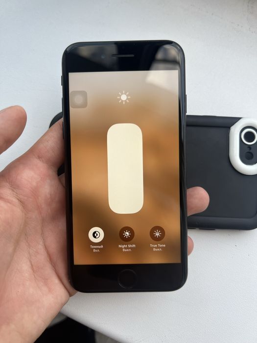 Айфон се 2020 обмен/продажа