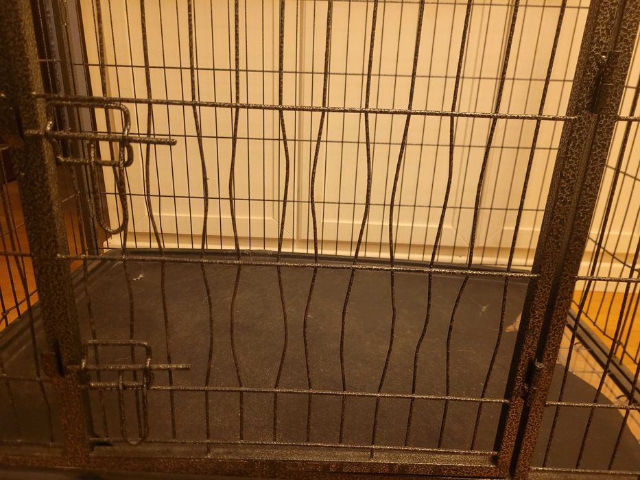 PawHut Kennel pentru Caini Pliabil
Usa cu Blocare 4 Roti