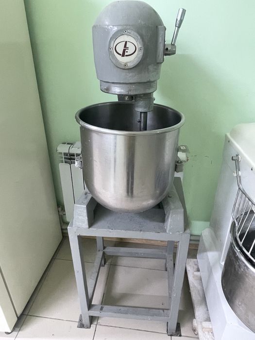 Тестомес для пекарня