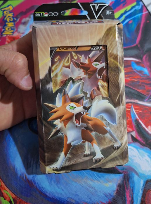 Pokemon карти и протектори!