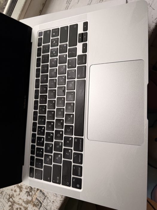 MacBook M1 13 дюймов на запчасти