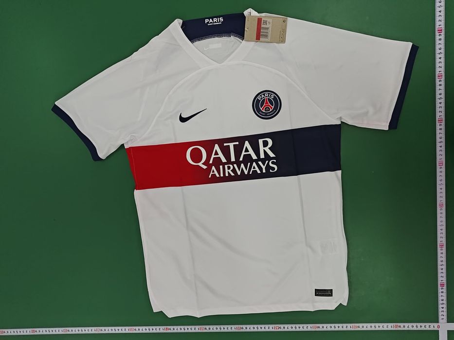 Тениски Paris Saint-Germain