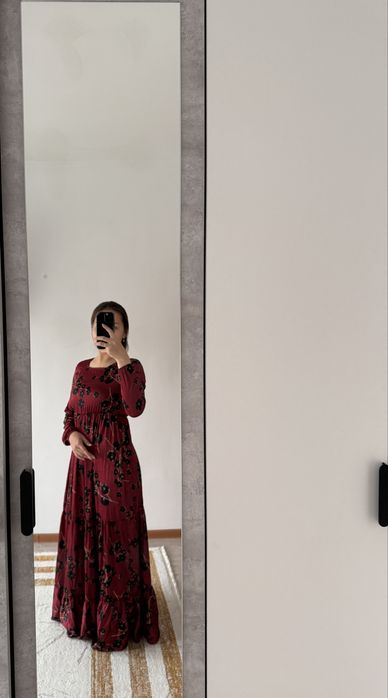 Продам платье на 42-44 р