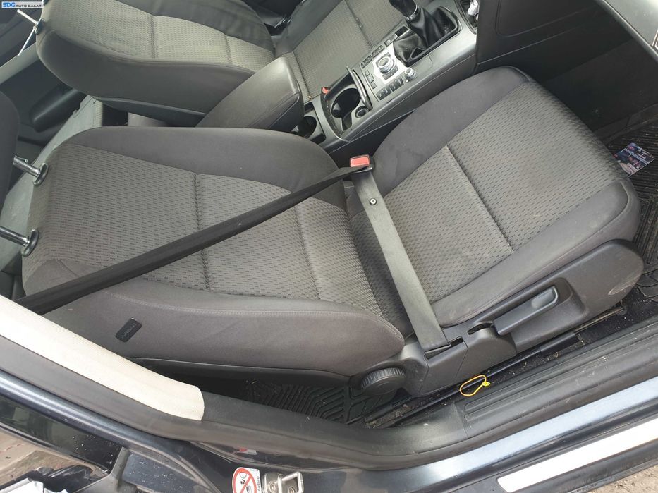 Scaun Textil Dreapta Fata Manual Pasager Audi A6 C6 2005 - 2011 [K1922]