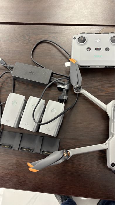 Dji air 2s fly more combo+ екстра пропелъри