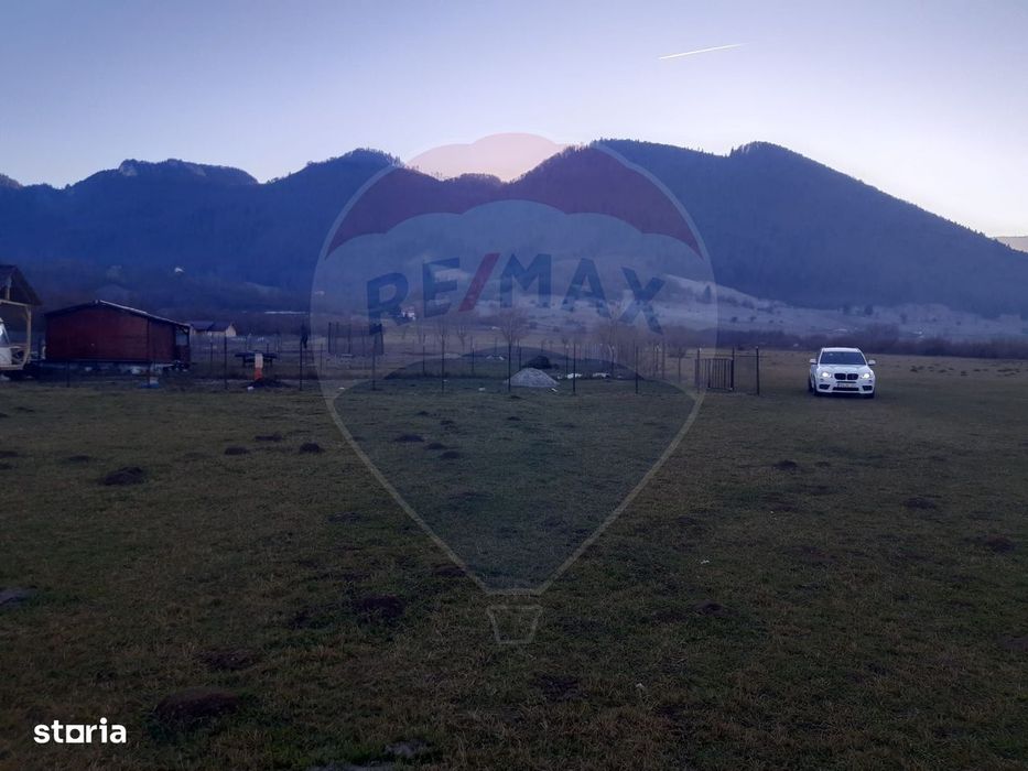 Teren 1,404mp Zarnesti / Strada FN