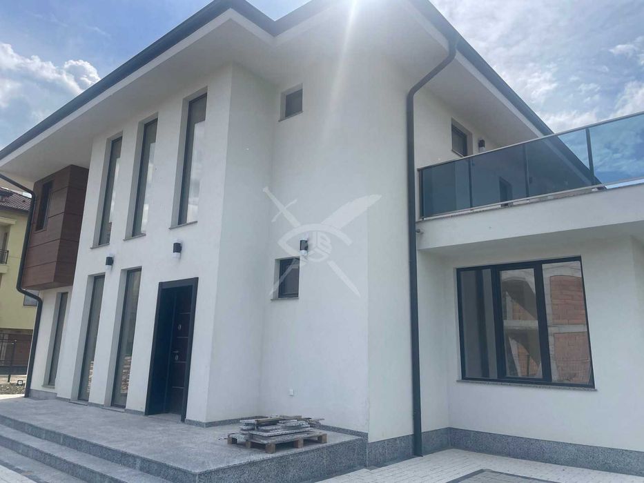 Къща Беломорски 61600