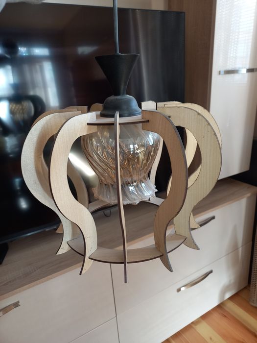 Полилей  за таван