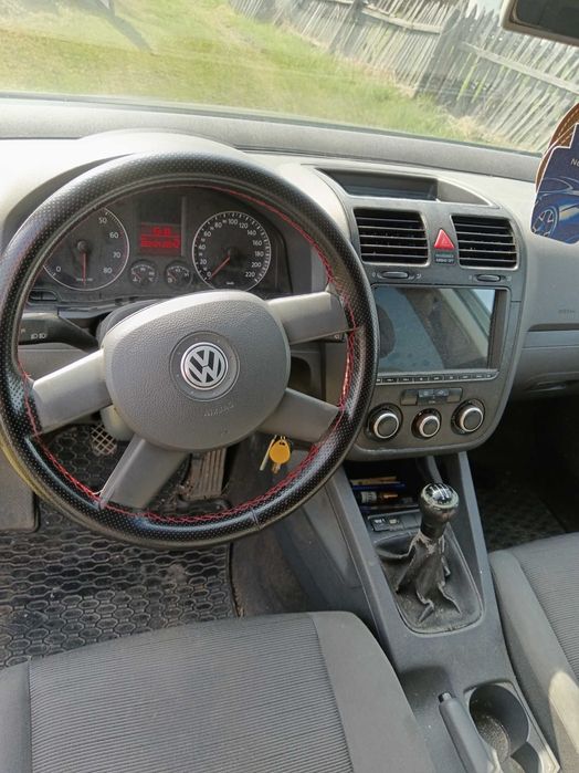 Golf 5 An .2005