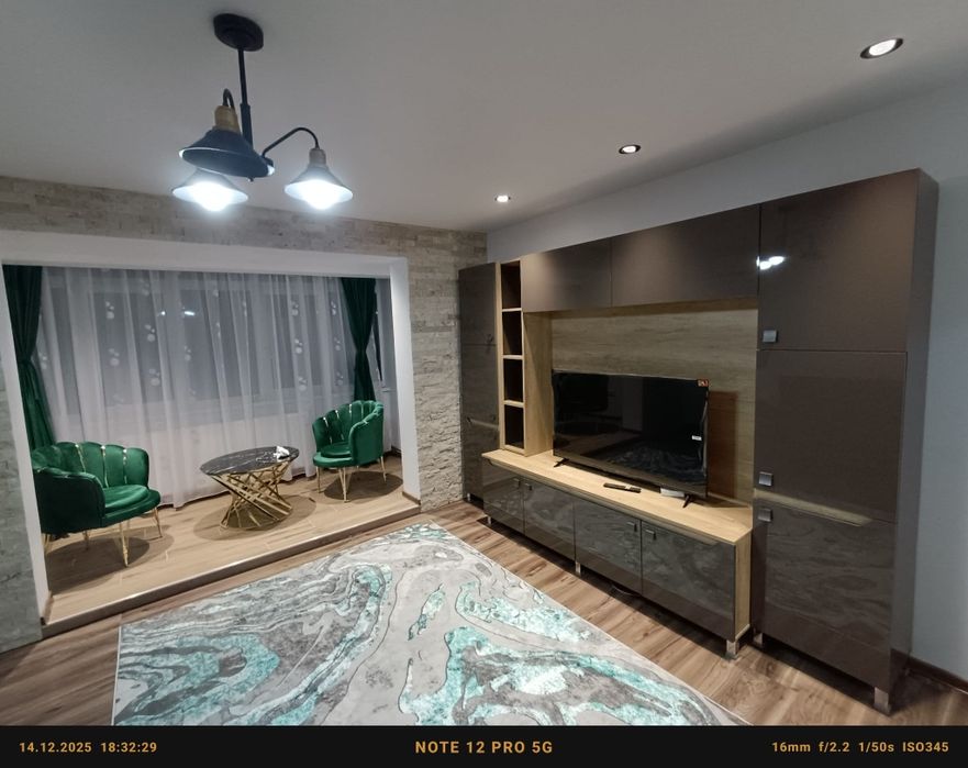 Apartament 2 camere renovat&utilat Lux