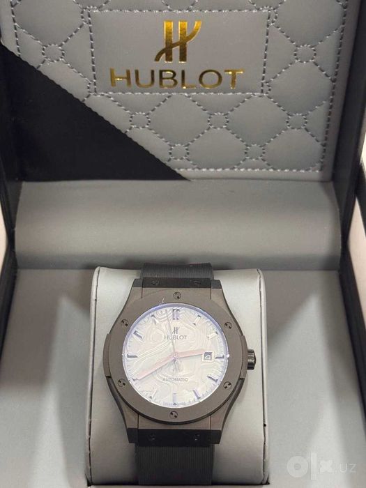 HUBLOT Classic Fusion часы механические