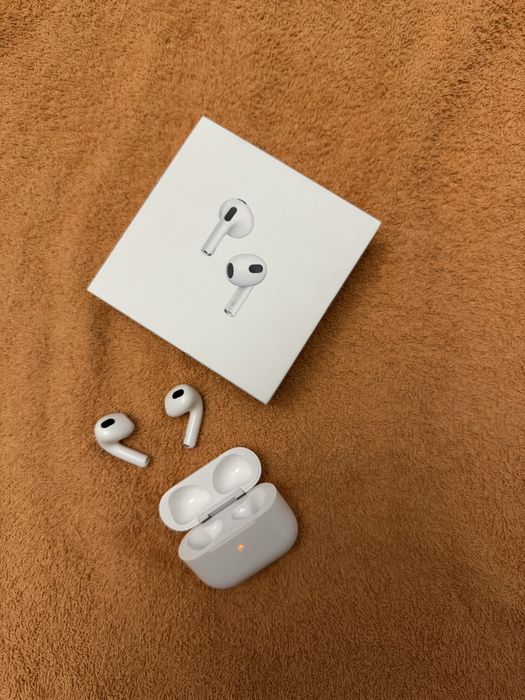 Наушники AirPods 3