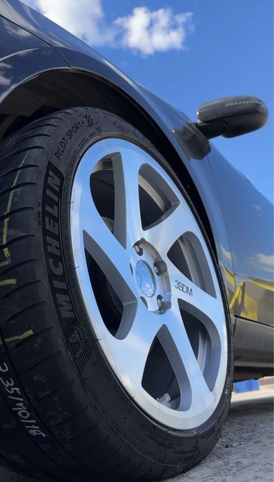 Продам новые диски 3sdm r18