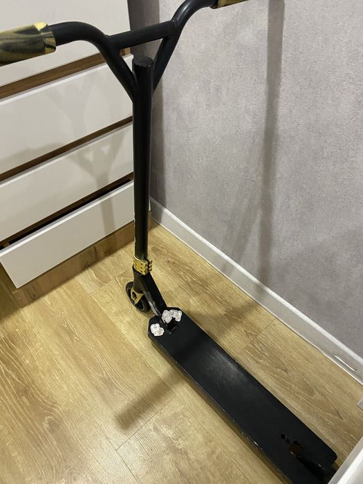 Продам запчасти на самокат трюковой