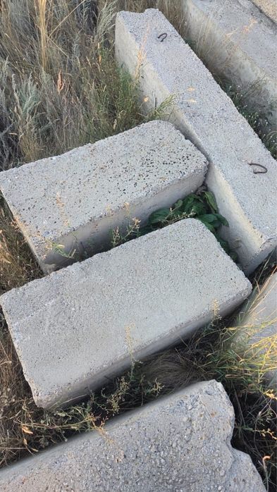 Блок тастар сатылады. 80шт