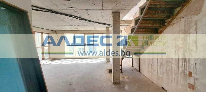 Продава се офис в нова сграда с Акт 16 на ул. Будапеща!