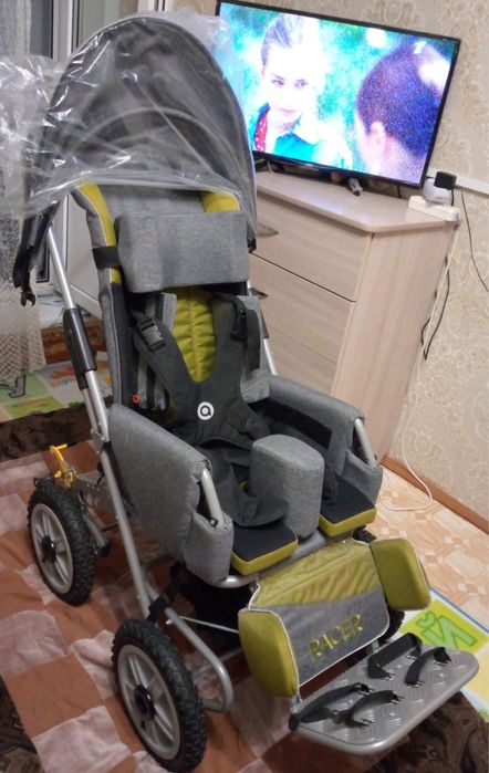 Ерекше балаларга арналган коляска