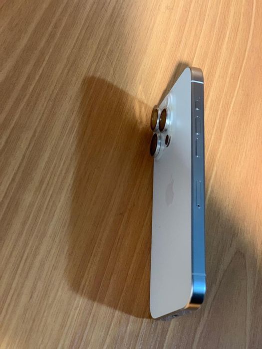 Айфон 15 про……..