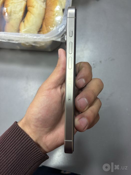 iPhone 15 pro 128 Gb