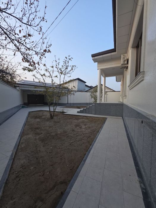 Продаётся Дом  Мирабадском районе 5 Соток Ресторан Афсона Фаргона Йоли