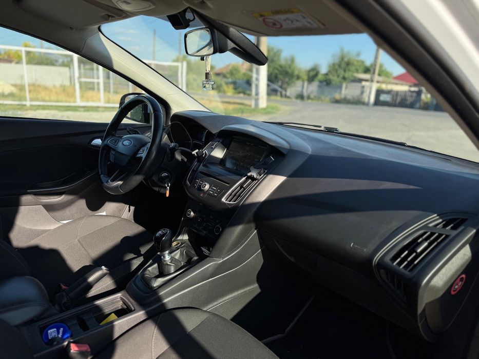 Vand Ford Focus 2015