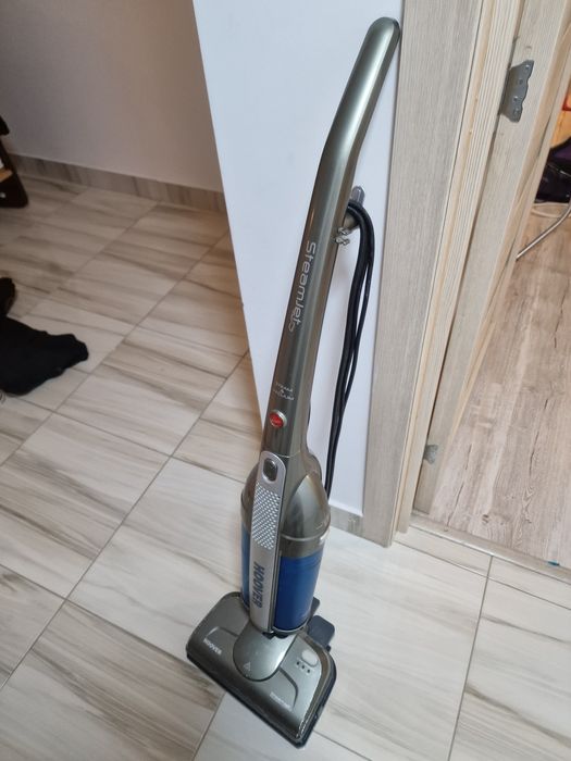 Apirator cu aburi Hoover