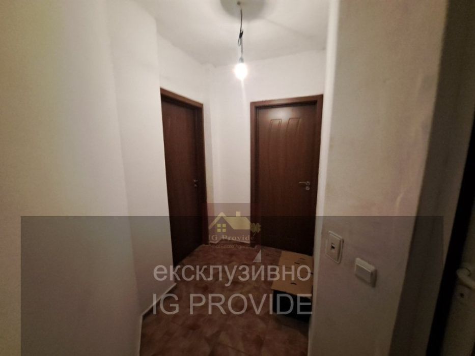 Продава се Двустаен апартамент в Айтос - 59 кв.м за 1145 €/кв.м - Снимка #2