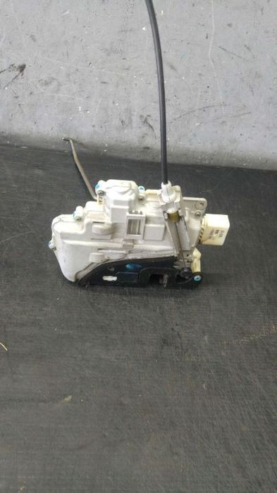 Broasca usa stanga fata audi a4 b7 8ec 8e1837015aa