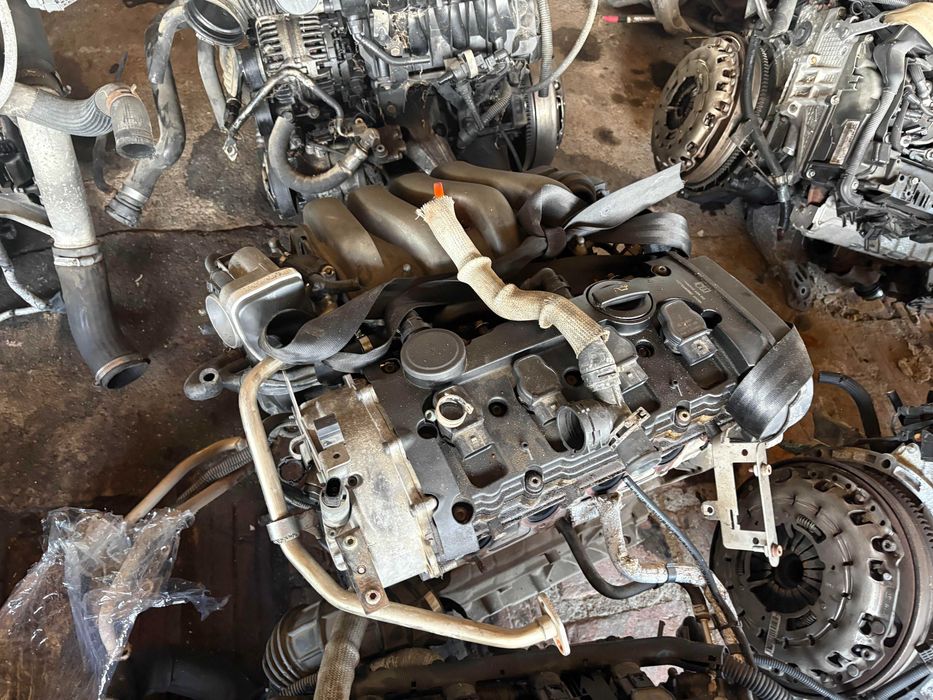 Двигател мотор blx голф 5 2.0 fsi фси