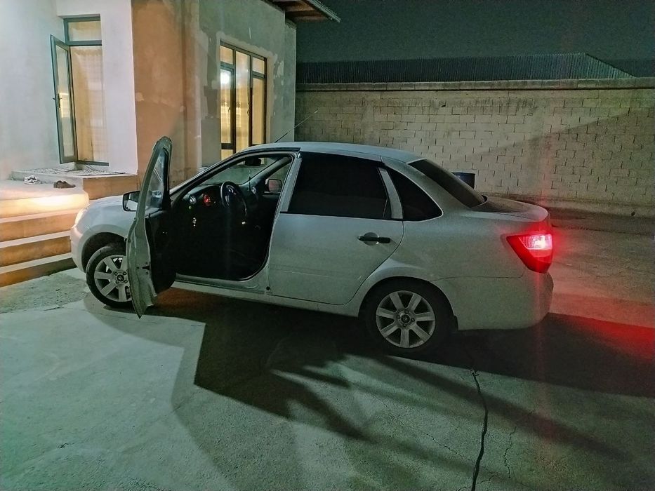 Lada granta 2014