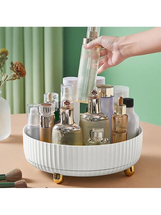 В наличии органайзер