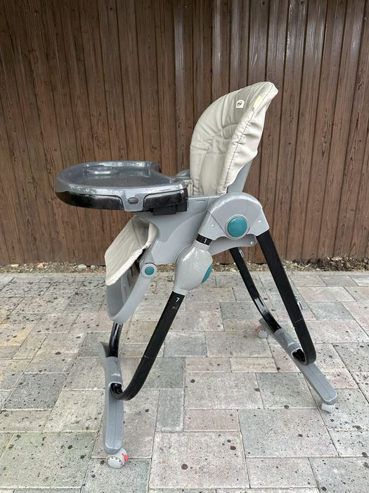 Детский стульчик для кормления