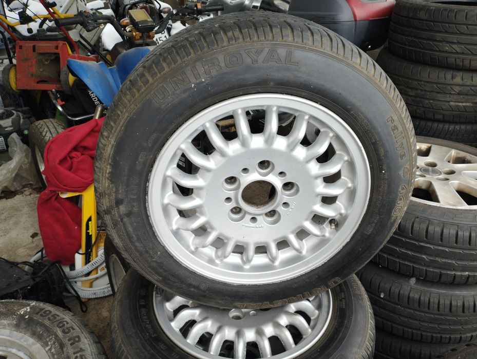 Джанти и гуми от Мерцедес 123-ка