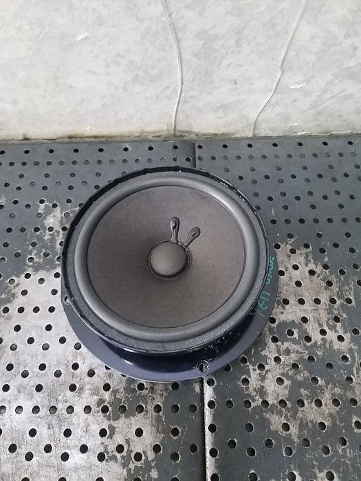 Boxa audio stanga spate skoda yeti 5l 5l0035411j