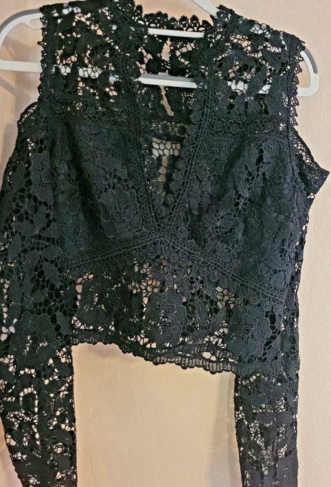 Bluza dantela neagra