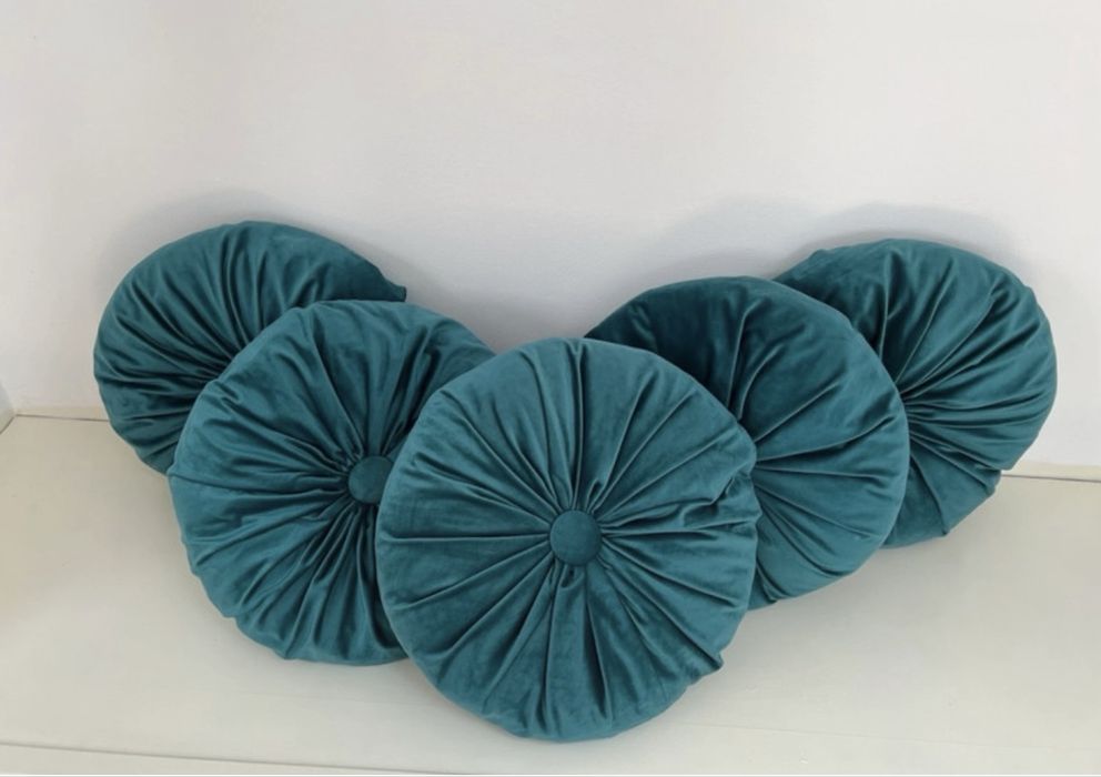 Set 5 Perne Decorative