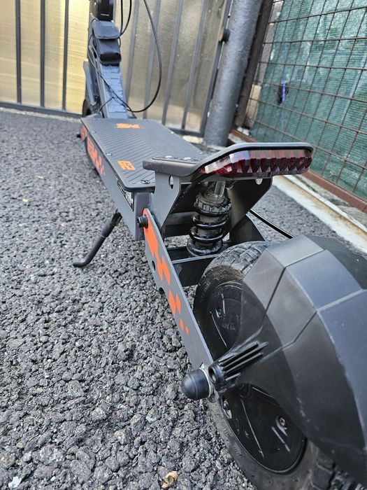 Trotineta KuKirin G2 2026, cumpărată recent, stare foarte bună