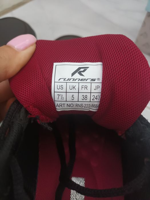 Черни дамски маратонки Runners 38 номер