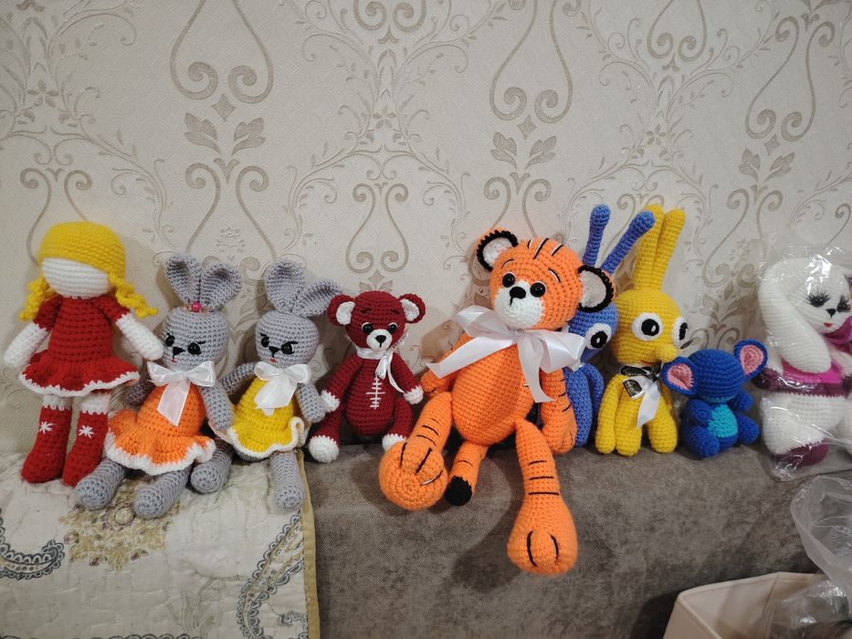 Вязаные игрушки ручной работы